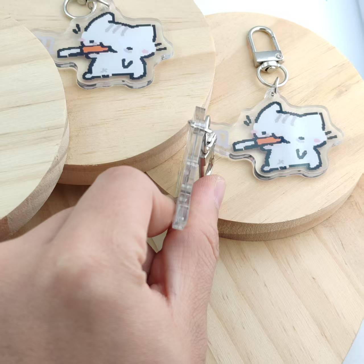 2d Flat Pixel Cat Keychain - G - Retro Gaming Design recension och pris